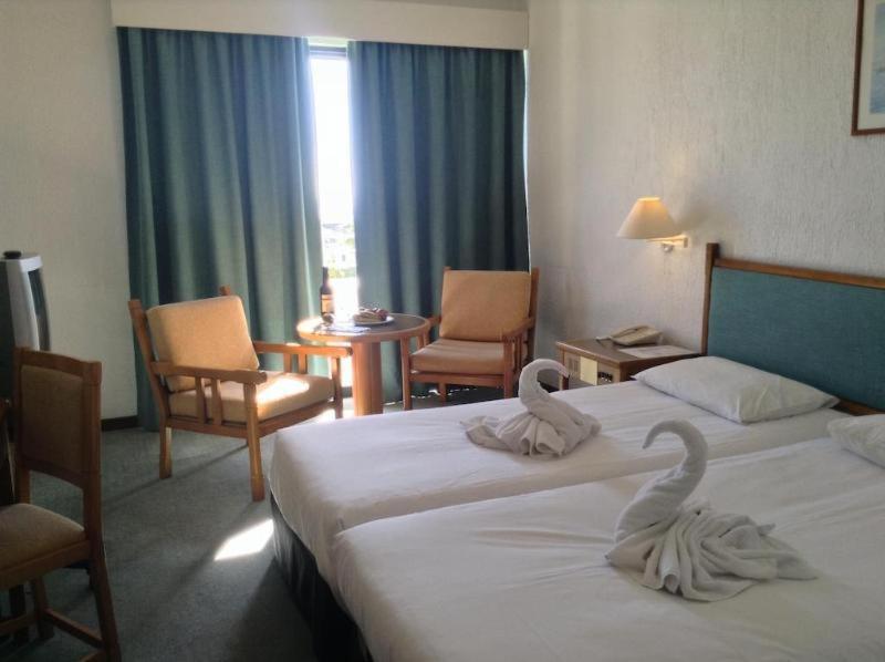 Paphos Gardens Apartment Chambre photo