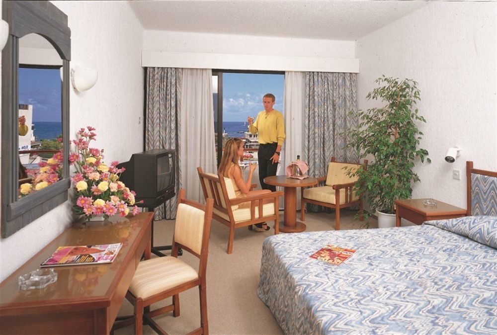 Paphos Gardens Apartment Extérieur photo