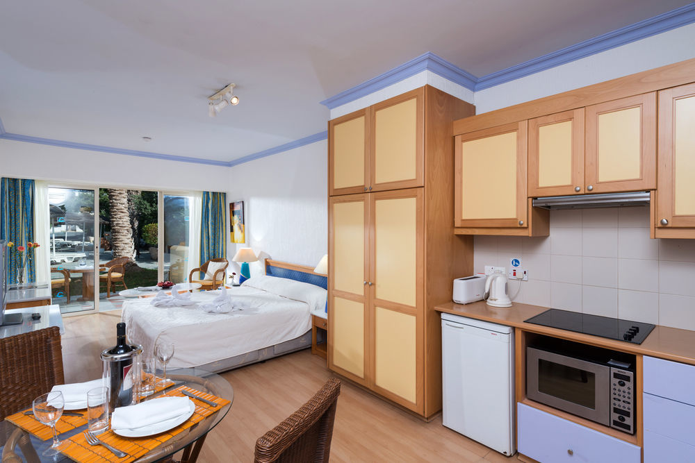 Paphos Gardens Apartment Extérieur photo