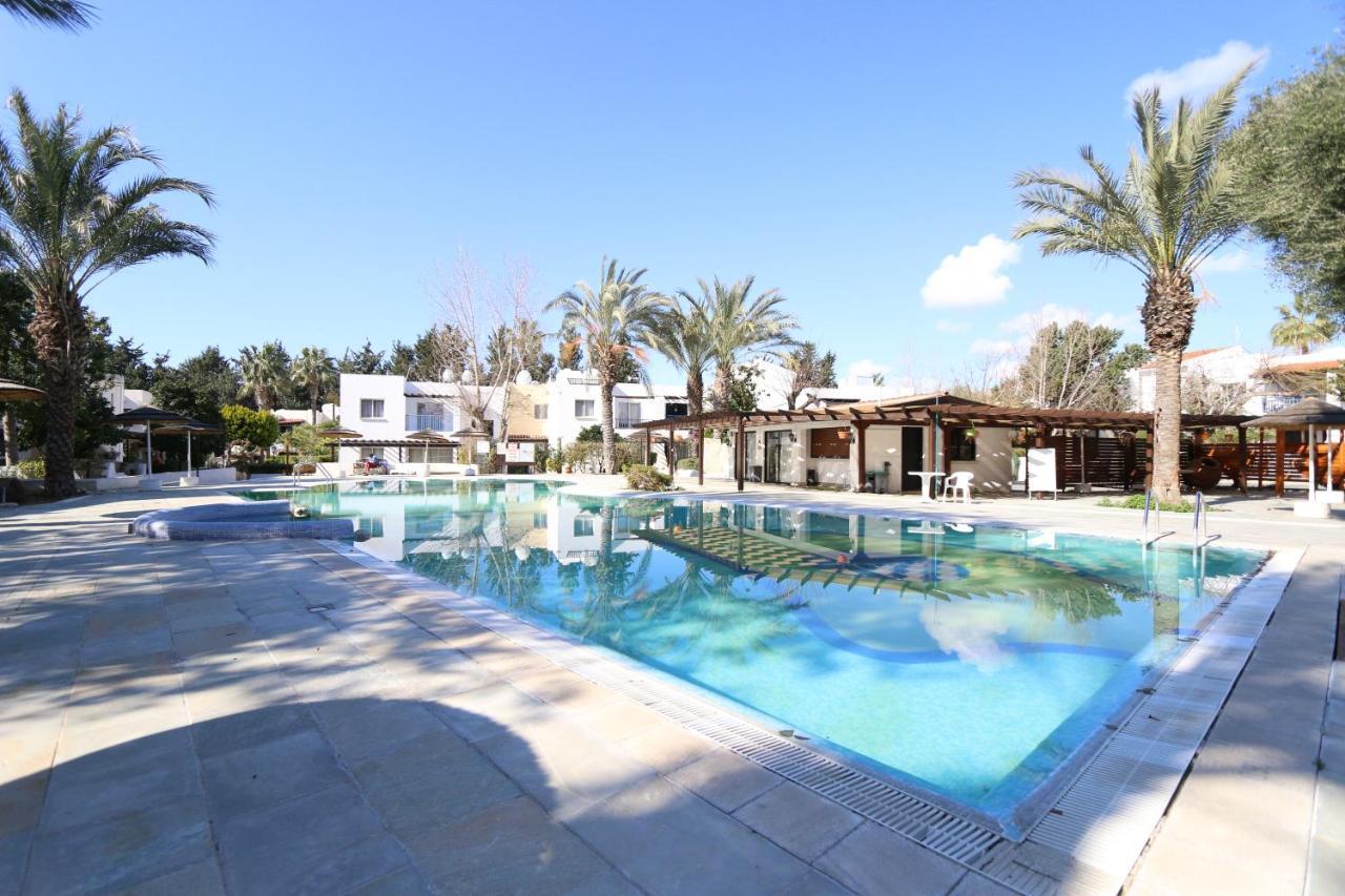 Paphos Gardens Apartment Extérieur photo