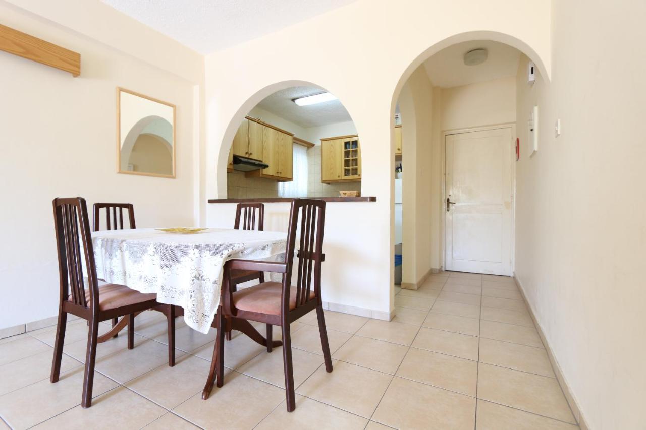 Paphos Gardens Apartment Extérieur photo